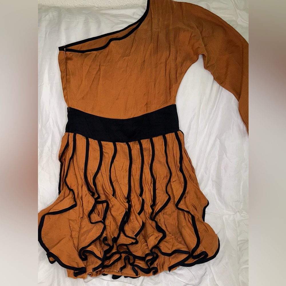 Very J One Shoulder Ruffle Dress